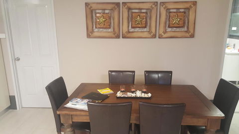 Whitlock Stays - Accommodation Rockhampton 8