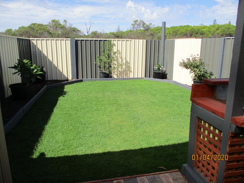 Whitlock Stays - Accommodation Rockhampton 2