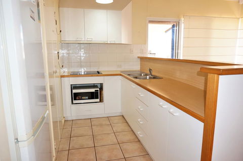 Osprey Holiday Village Unit 110 - Accommodation Rockhampton 8