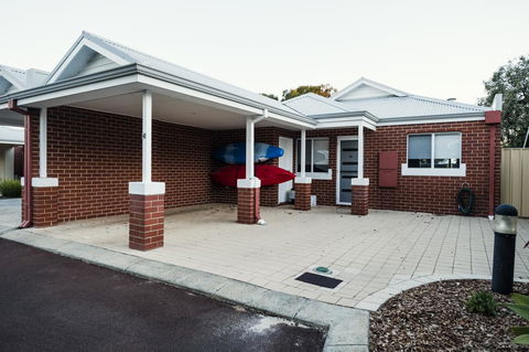 FortyTwo - Oceanside Retreat Busselton - Accommodation Rockhampton 4