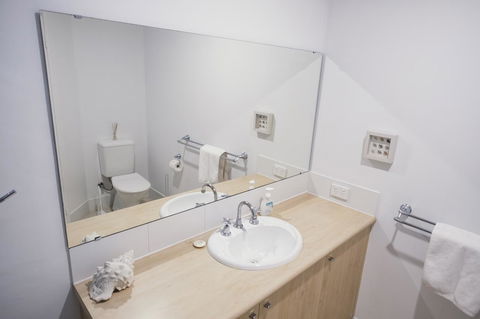 FortyTwo - Oceanside Retreat Busselton - Accommodation Rockhampton 13