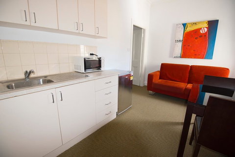 Akara Hotel - Accommodation Rockhampton 9