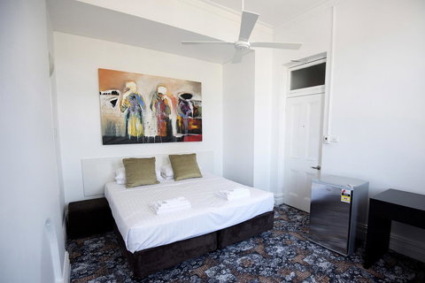 Akara Hotel - Accommodation Rockhampton 7