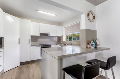 Laman Lodge, Unit 2, 15 Laman Street - Accommodation Rockhampton 6