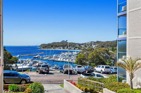 Laman Lodge, Unit 2, 15 Laman Street - Accommodation Rockhampton 16