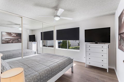 Laman Lodge, Unit 2, 15 Laman Street - Accommodation Rockhampton 8