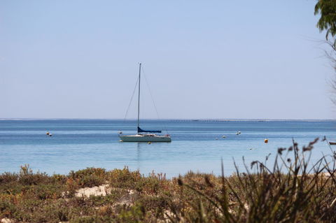 Cape View Beach Resort - Accommodation Rockhampton 12