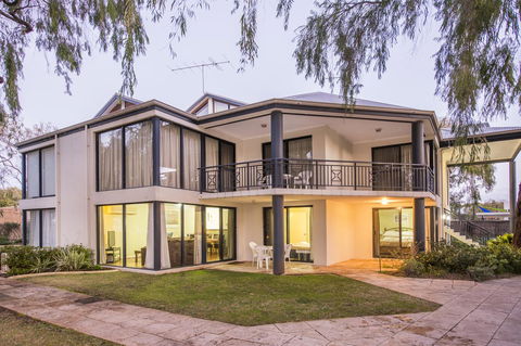 Cape View Beach Resort - Accommodation Rockhampton 21