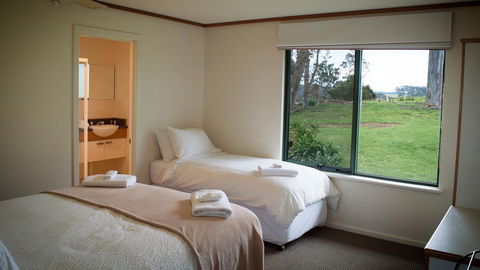 Karri Mia Chalets And Studios - Accommodation Rockhampton 10