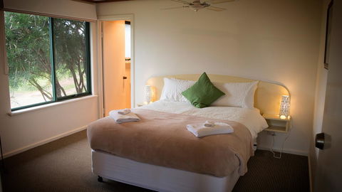 Karri Mia Chalets And Studios - Accommodation Rockhampton 11