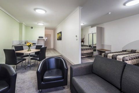 Comfort Inn & Suites Goodearth Perth - Accommodation Rockhampton 7