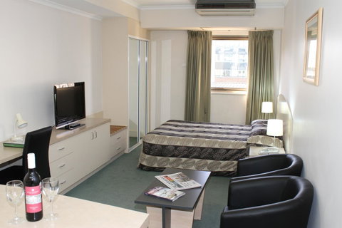 Comfort Inn & Suites Goodearth Perth - Accommodation Rockhampton 4