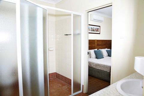 Kimberley Hotel - Accommodation Rockhampton 7