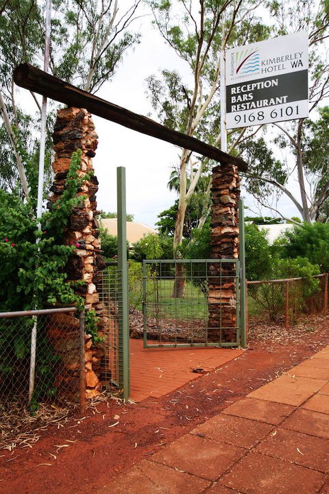 Kimberley Hotel - Accommodation Rockhampton 25