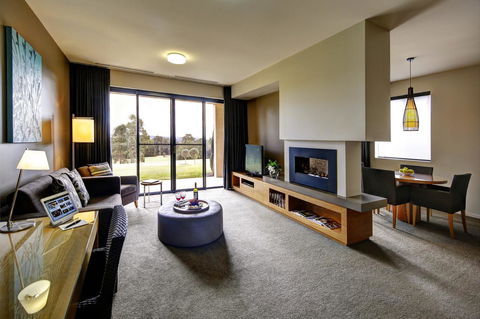Chateau Elan At The Vintage - Accommodation Rockhampton 11