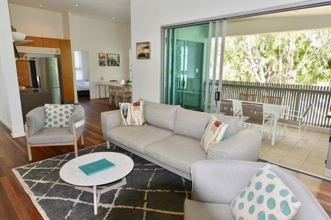 East On Byron - Accommodation Rockhampton 24