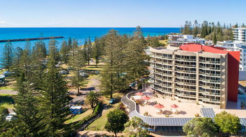 Northpoint Apartments - Accommodation Rockhampton 0