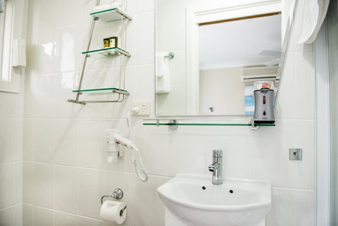 Nelson Bay Bed & Breakfast - Accommodation Rockhampton 25