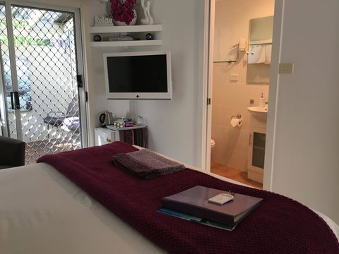 Nelson Bay Bed & Breakfast - Accommodation Rockhampton 21