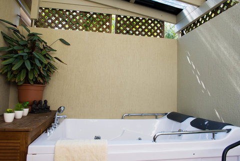 Nelson Bay Bed & Breakfast - Accommodation Rockhampton 28