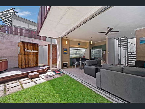 Crescent Head Spa Villa - Accommodation Rockhampton 10