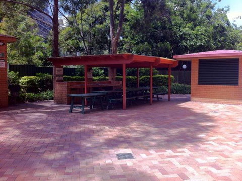 Darling Harbor Apartment - Accommodation Rockhampton 11
