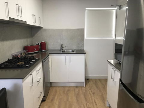 Jesmond Executive Villas - Accommodation Rockhampton 1