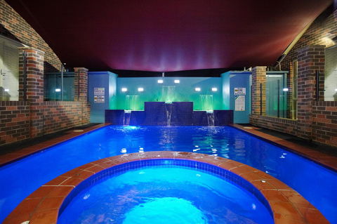 Jesmond Executive Villas - Accommodation Rockhampton 15