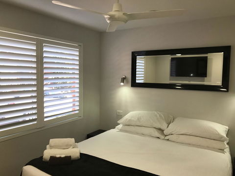 Jesmond Executive Villas - Accommodation Rockhampton 8