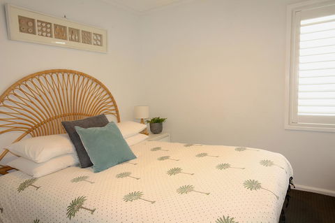Cossies By The Sea - Accommodation Rockhampton 8