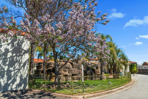 Quality Resort Siesta - Accommodation Rockhampton 3