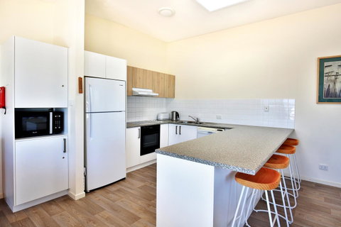 The Cove At Culburra - Direct Access To Beach - Accommodation Rockhampton 3