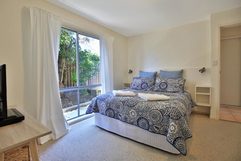 The Cove At Culburra - Direct Access To Beach - Accommodation Rockhampton 10
