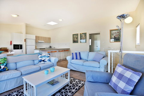 The Cove At Culburra - Direct Access To Beach - Accommodation Rockhampton 5