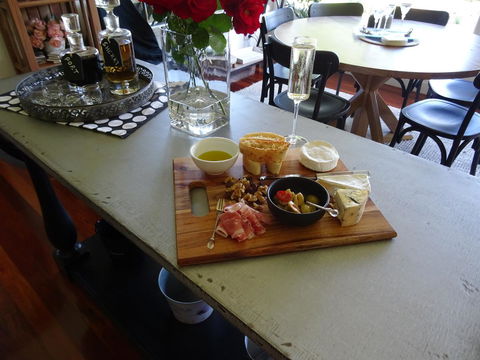 Romanz In The Valley (Luxury B&B) - Accommodation Rockhampton 43