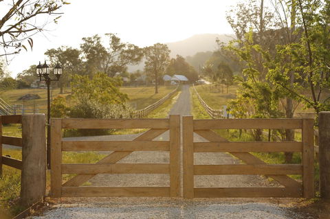 Romanz In The Valley (Luxury B&B) - Accommodation Rockhampton 35