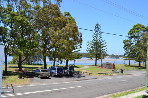 Sundial Holiday Units - Accommodation Rockhampton 7