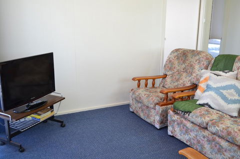 Sundial Holiday Units - Accommodation Rockhampton 41