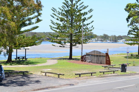Sundial Holiday Units - Accommodation Rockhampton 6