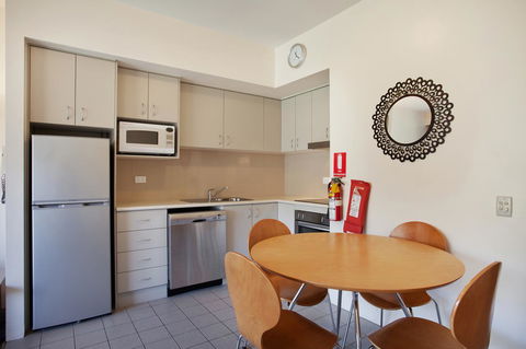 Lantern 1 Bedroom Balcony With Panoramic View - Accommodation Rockhampton 31
