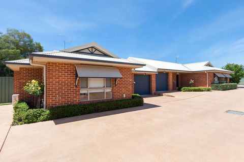 Colonial Court Villas - Accommodation Rockhampton 35