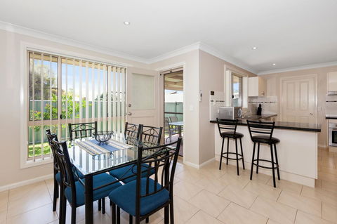 Colonial Court Villas - Accommodation Rockhampton 34