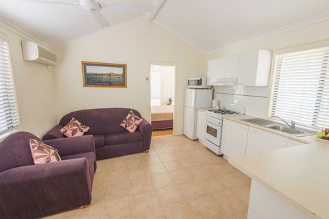 The Palms At Avoca - Accommodation Rockhampton 24