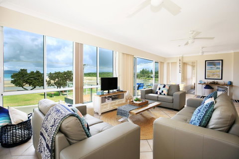 The Rotunda, Gerroa - Accommodation Rockhampton 7