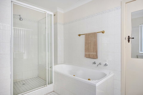 The Rotunda, Gerroa - Accommodation Rockhampton 24
