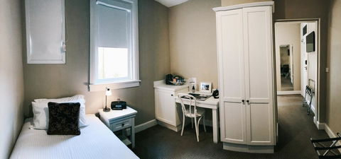 CH Boutique Hotel & Apartments, Ascend Hotel Collection - Accommodation Rockhampton 38