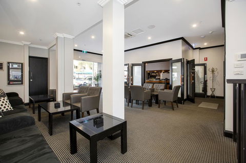 CH Boutique Hotel & Apartments, Ascend Hotel Collection - Accommodation Rockhampton 29