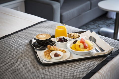 CH Boutique Hotel & Apartments, Ascend Hotel Collection - Accommodation Rockhampton 13