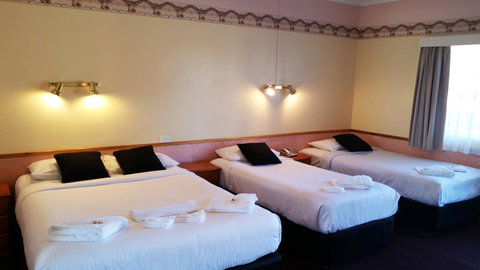 Echo Point Discovery Motel - Accommodation Rockhampton 4