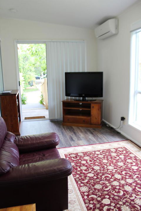 Little Gem - Accommodation Rockhampton 12